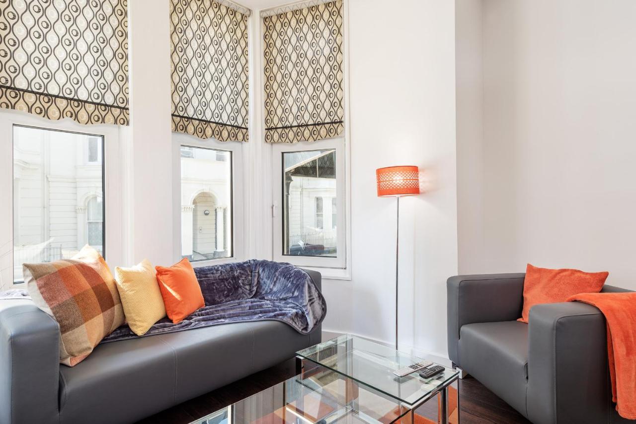 Strathmore House Apartments Plymouth Buitenkant foto