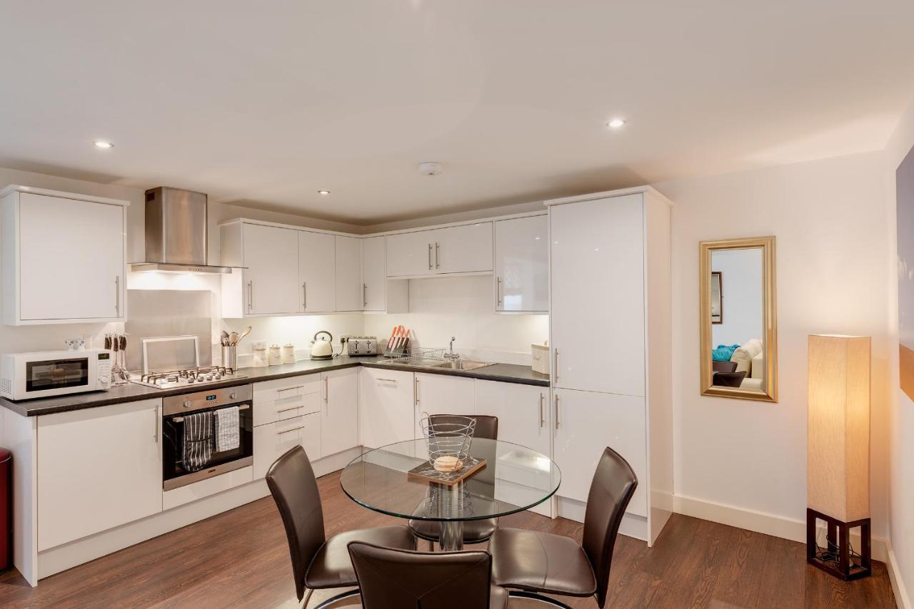 Strathmore House Apartments Plymouth Buitenkant foto