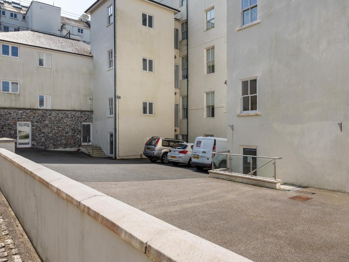 Strathmore House Apartments Plymouth Buitenkant foto