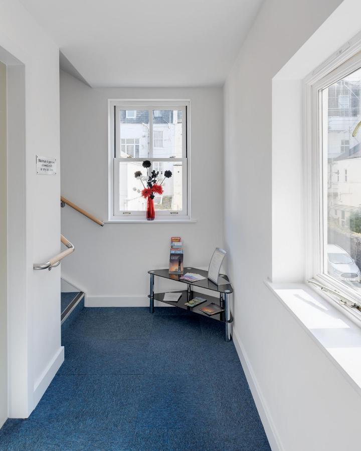 Strathmore House Apartments Plymouth Buitenkant foto